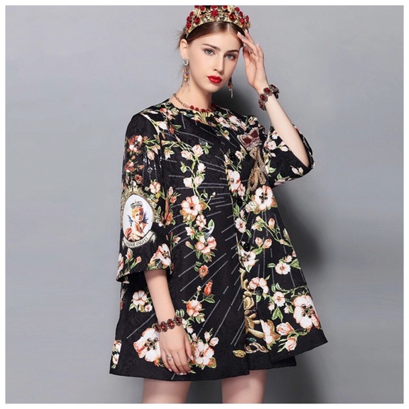 The Ellien Baroque Jacquard Ornate Jacket - Picture 3 of 8